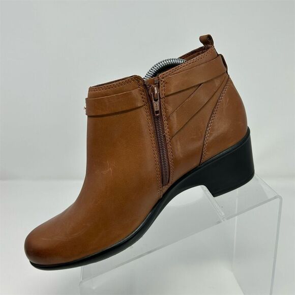 Clarks Women's Malia Hawthorn Brown Leather Ankle Booties Size 10 - Picture 3 of 13